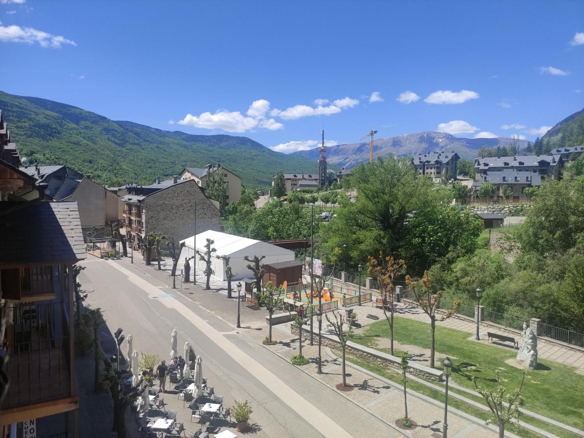 Apartamentos Casa Roldan I Benasque Εξωτερικό φωτογραφία